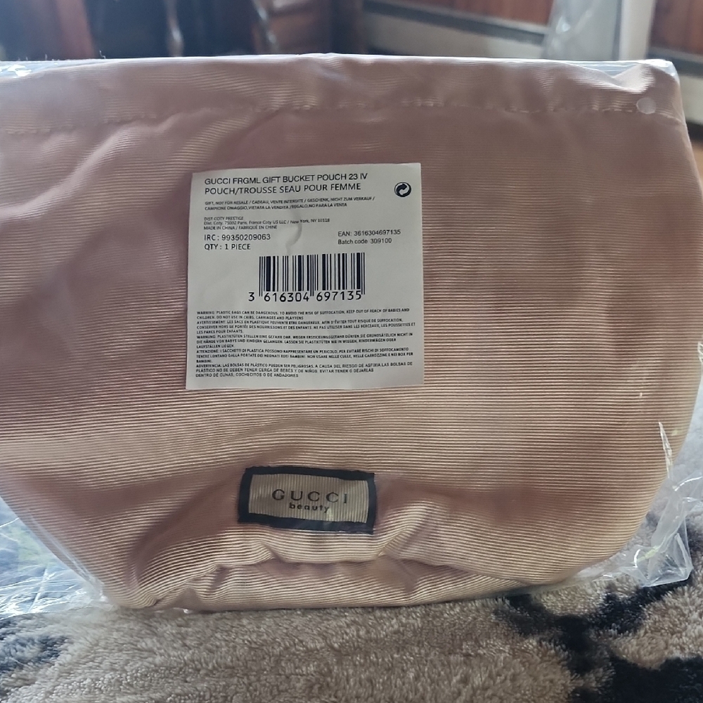 Gucci Pink Beauty Pouch